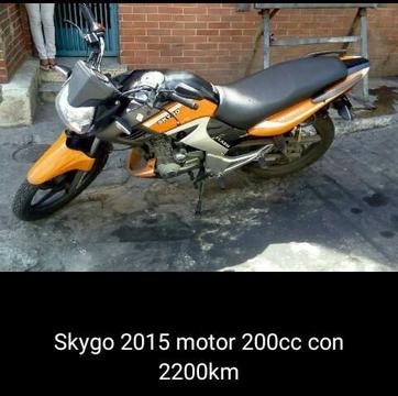 Moto Skygo 2015