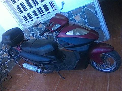 Vendo Moto Ava Matriz