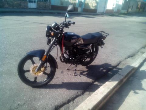 Moto Um max 150CC Año 2014