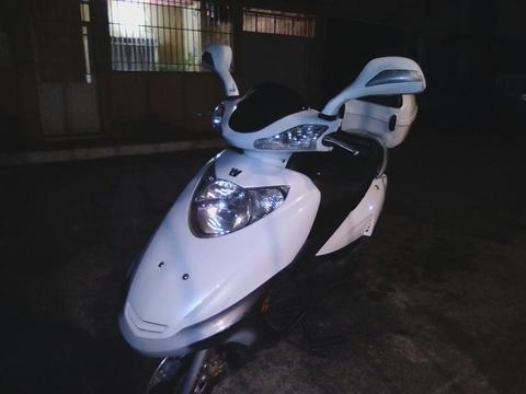 Vendo Mi Moto 2014 Hj