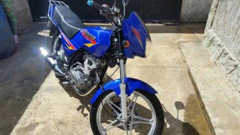 vendo moto por no usar como nueva