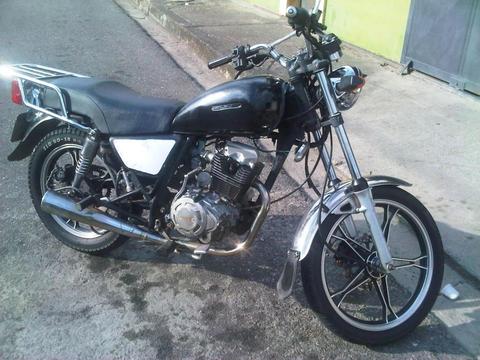 MOTO BERA LEON 200cc