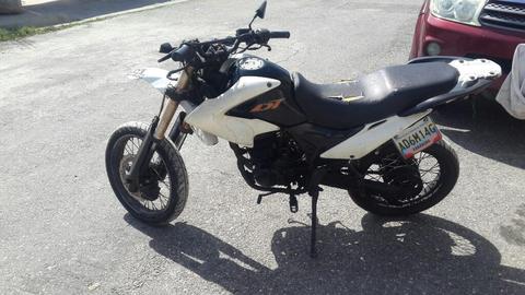 Se Vende Moto Bera Dt 200