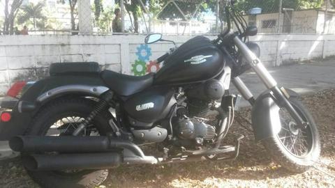 Vendo Moto Renegada