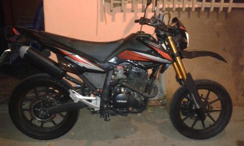 VENDO MOTO LONCIN ROVER 250 CC BARRA DORADA