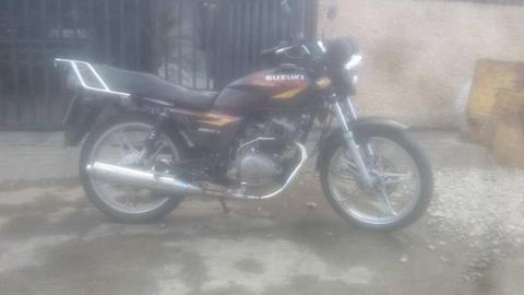 se vende hj negro