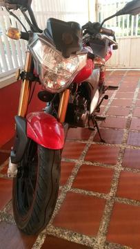 Empire Rkv 200 .. 75 Cero Detalles