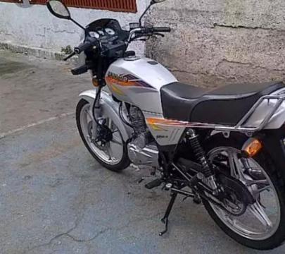 Vendo Moto Hj