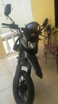 Vendo Moto Bera 200 Año 2014