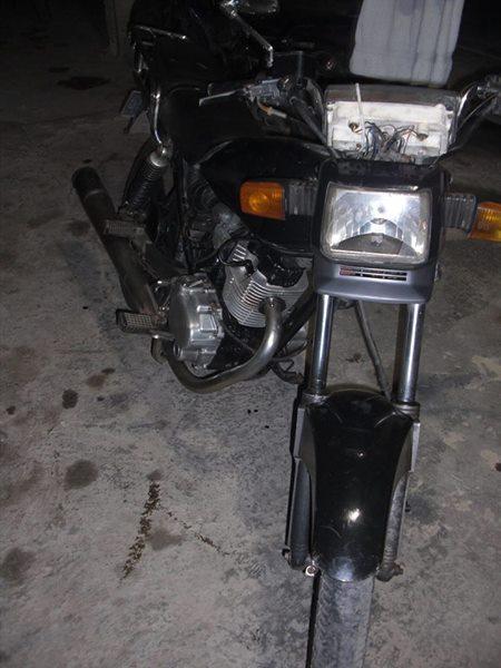 se vende moto BARATA