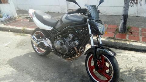 Yamaha Xj 600cc