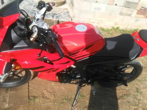 Vendo O Cambio Mi R1 Bera