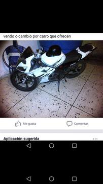 Vendo Moto R1 2013