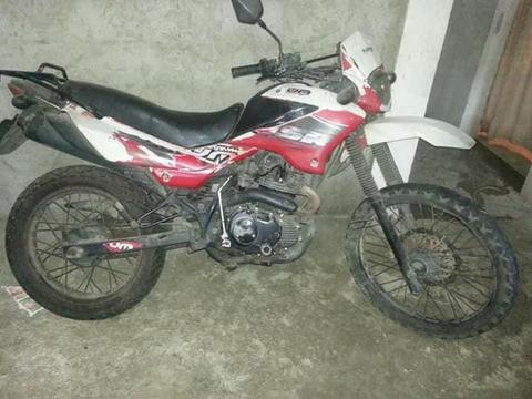 en venta um DSR 200