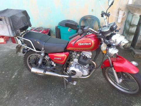 MOTO BERA 200 C.C