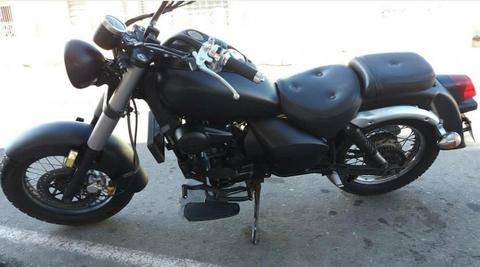Moto Um Renegade Black Edition