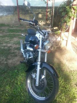 Vendo Mi Suzuki 250 por Motivo de Viaje