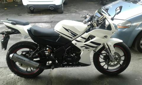 Moto Bera R1 200cc Año 2014 Como Nueva