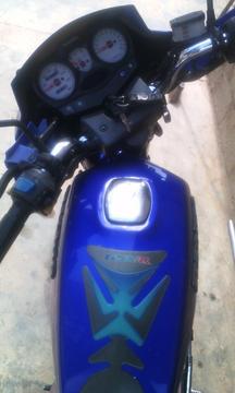 Moto Hjsuzuki en Venta en Buen Estado