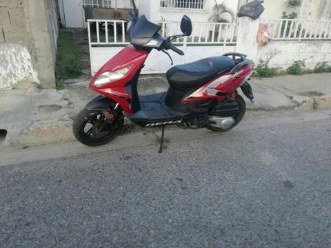 Vendo Esta Moto por Motivo de Viaje