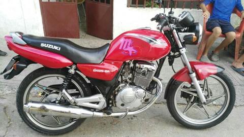 Vendo Suzuki en 125
