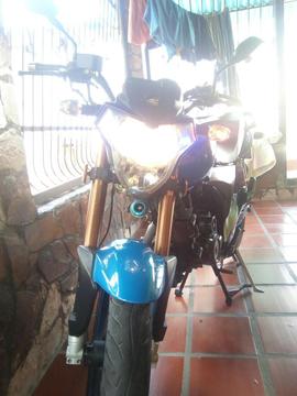 Venta Moto Rkv