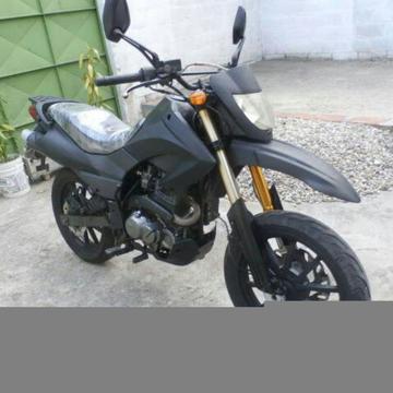 Moto Tx 2012