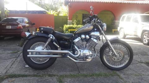 Moto Virago 550cc