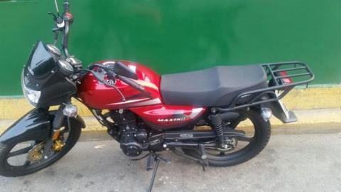 vendo moto nueva um max año 2015 0 kilome