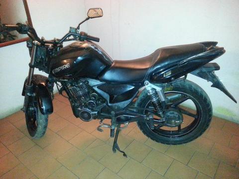 Moto Arce 2 Empire