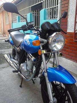 Se vende moto Suzuki EN125 una belleza