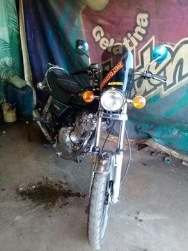 Vendo Suzuki Gn