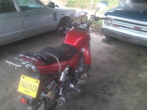 vendo speed 150 año 2008 papeles a mi nombre cauchos nuevos