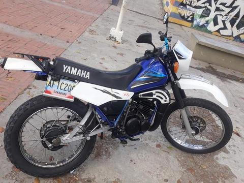 Vendo Dt yamaha 175