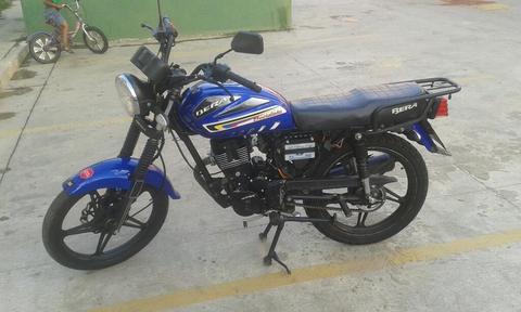 Moto Bera Socialista 2014 .0426 3314439