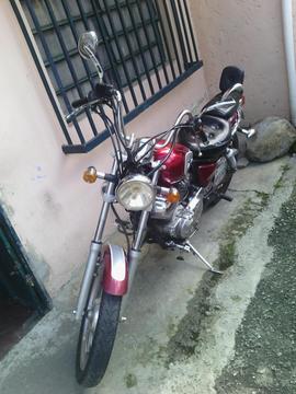 se vende o se cambia por moto o carro