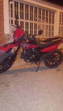 Vendo Dt 200 2011 Perfecta