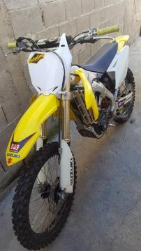 Suzuki 450 Año 2009