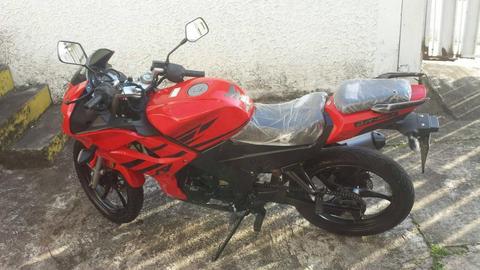 se vende bera r1 200 año 2013