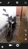 VENDO MOTO UM 150 CC