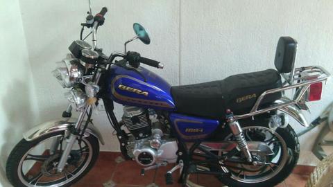 Moto Bera Leon