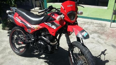 Vendo Um Dsr 200 2013