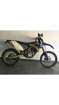 Moto Husaberg 450 Año 2011