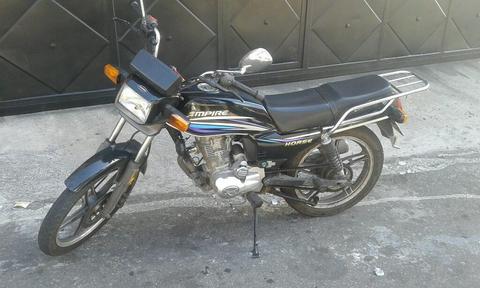 Se Vende Moto Horse Empire 2014