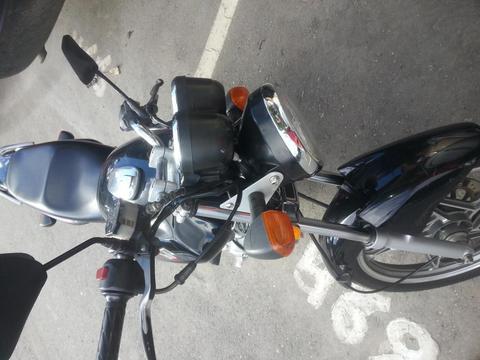 vendo moto EN 125 SUZUKI