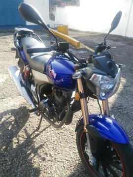 Moto Rkv 200