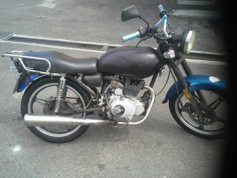 Moto Bera 200