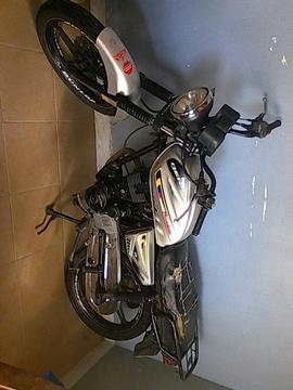 Moto Bera 150