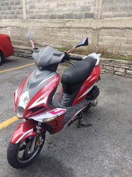 Se Vende Moto Bera Runner