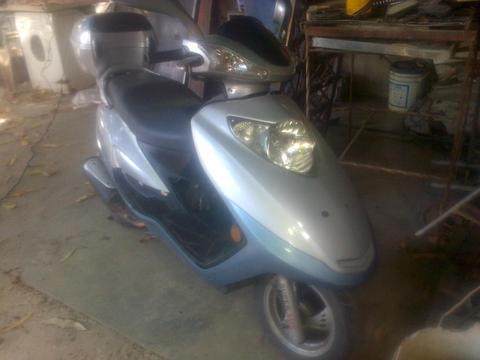 Vendo Hj Sky Hawk automatica suzuki